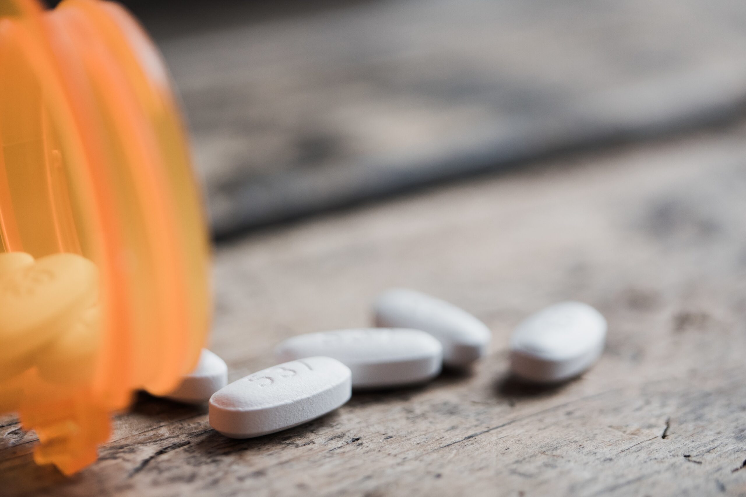 Statins may help lower glaucoma risk, study finds